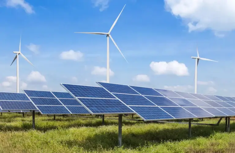 Solar- und Photovoltaikanlagen Reinigung Wien